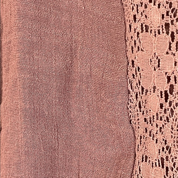 PerSeption Concept Women's Mauve Lace Detail Top with Shell Buttons Women’s XL - Picture 8 of 9